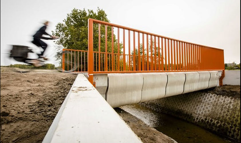 افتتاح اولین پل ساخته‌شده با پرینتر سه‌ بعدی
