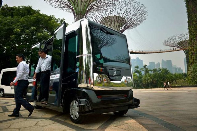 راه اندازی اتوبوس‌های بدون راننده در سنگاپور+عکس