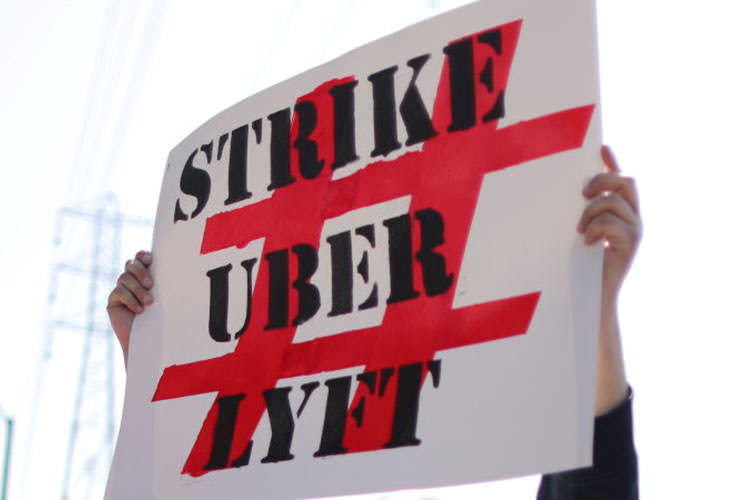 اعتصاب رانندگان شرکت‌های تاکسی اینترنتی در آمریکا